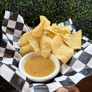 Chips & Salsa
