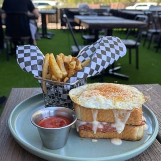 Croque Madam