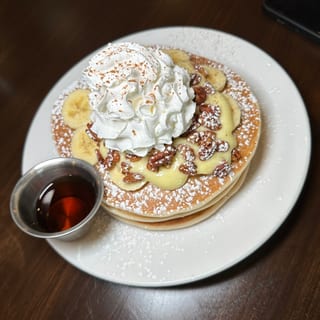 Banana Pudding Pancakes